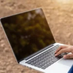 Quel ordinateur portable choisir pour le voyage