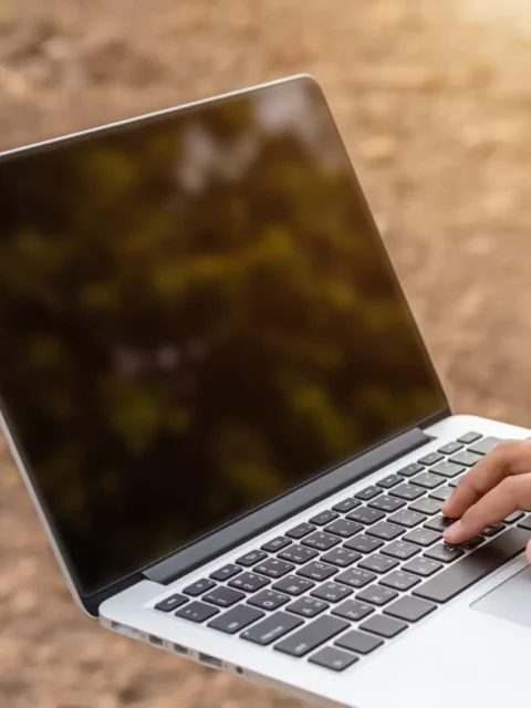 Quel ordinateur portable choisir pour le voyage