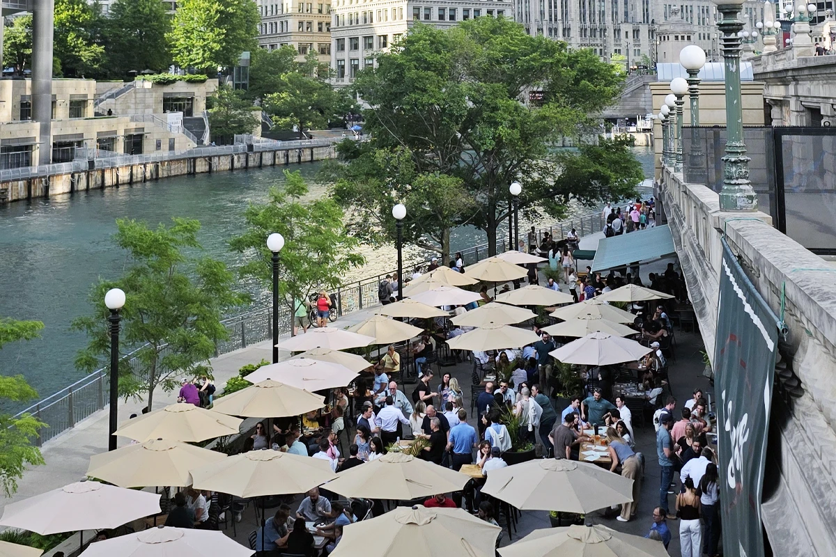 Riverwalk Chicago Restaurants